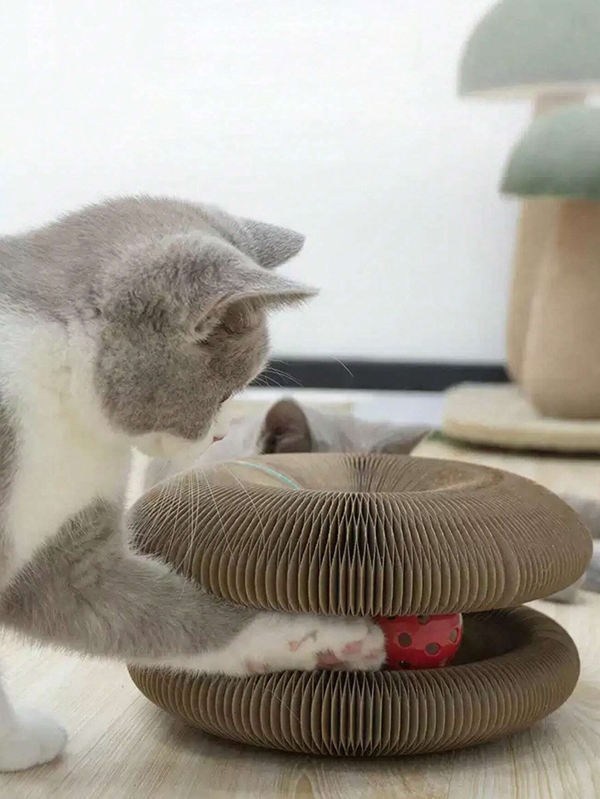Сгъваема котешка играчка с топче