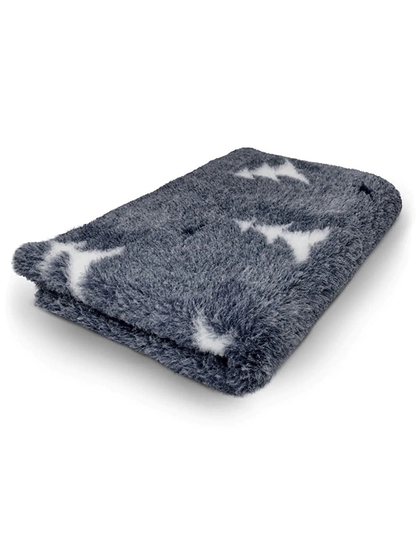 Сива постелка за кучета на елхи Christmas edition active non-slip vet bedding