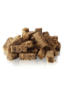 Деликатесни хапки с говеждо и билки ESSENTIAL FINEST BEEF & HERB SQUARES 125G