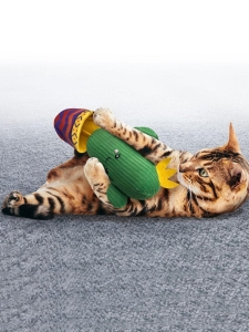Играчка за котки KONG® Wrangler Cactus