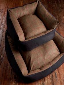 Кучешко легло от туид Bronte Glen Tweed Wool Cosy Dog Bed - Olive