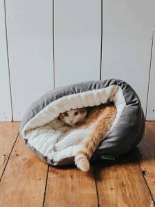 Легло за котки тип пещера HUNTER Brighton